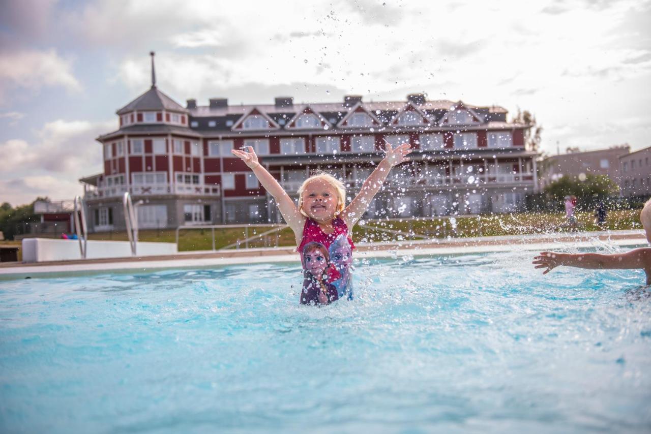 Grand Arctic Resort Överkalix Екстериор снимка