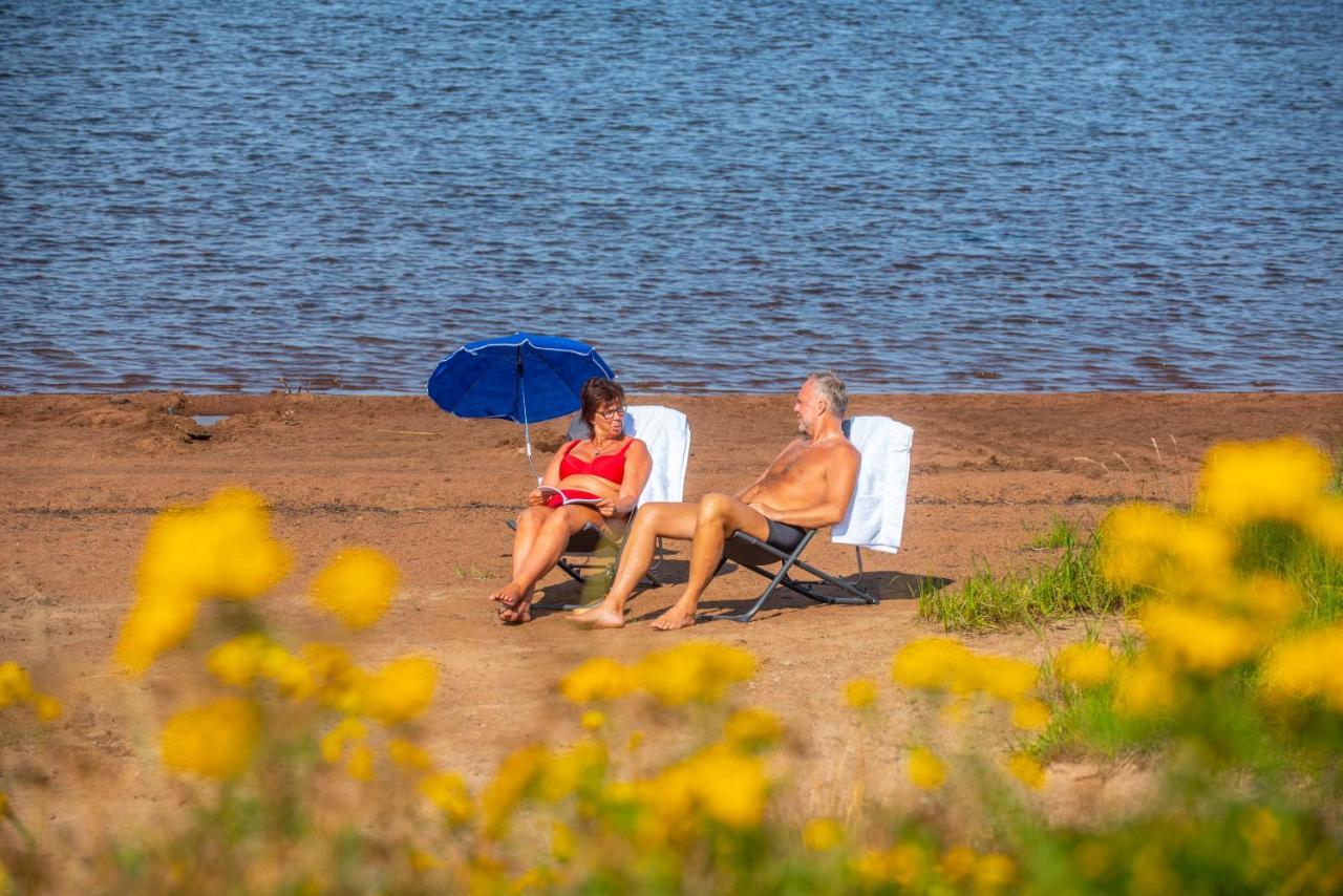 Grand Arctic Resort Överkalix Екстериор снимка